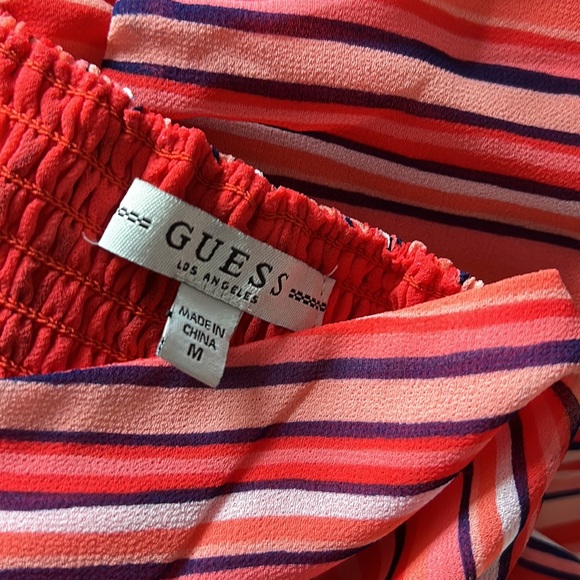 NWOT GUESS top, M - Picture 6 of 11